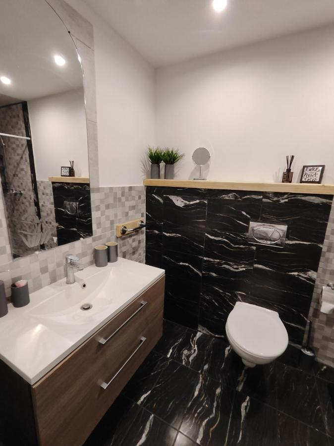 Dom S Parkovkoi, Blizko K Centru Apartment Vilnius Luaran gambar